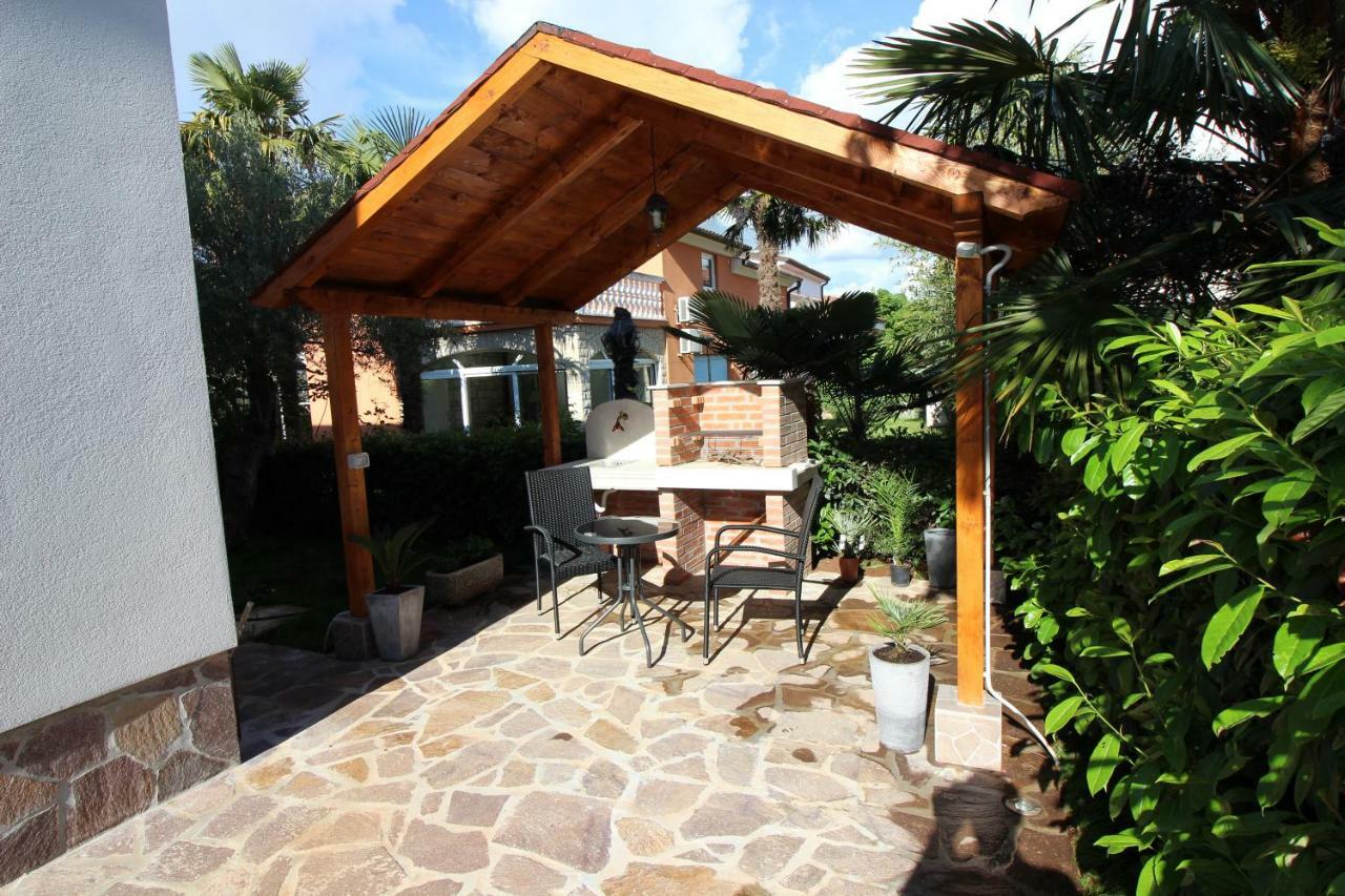 Apartment Umago Esterno foto