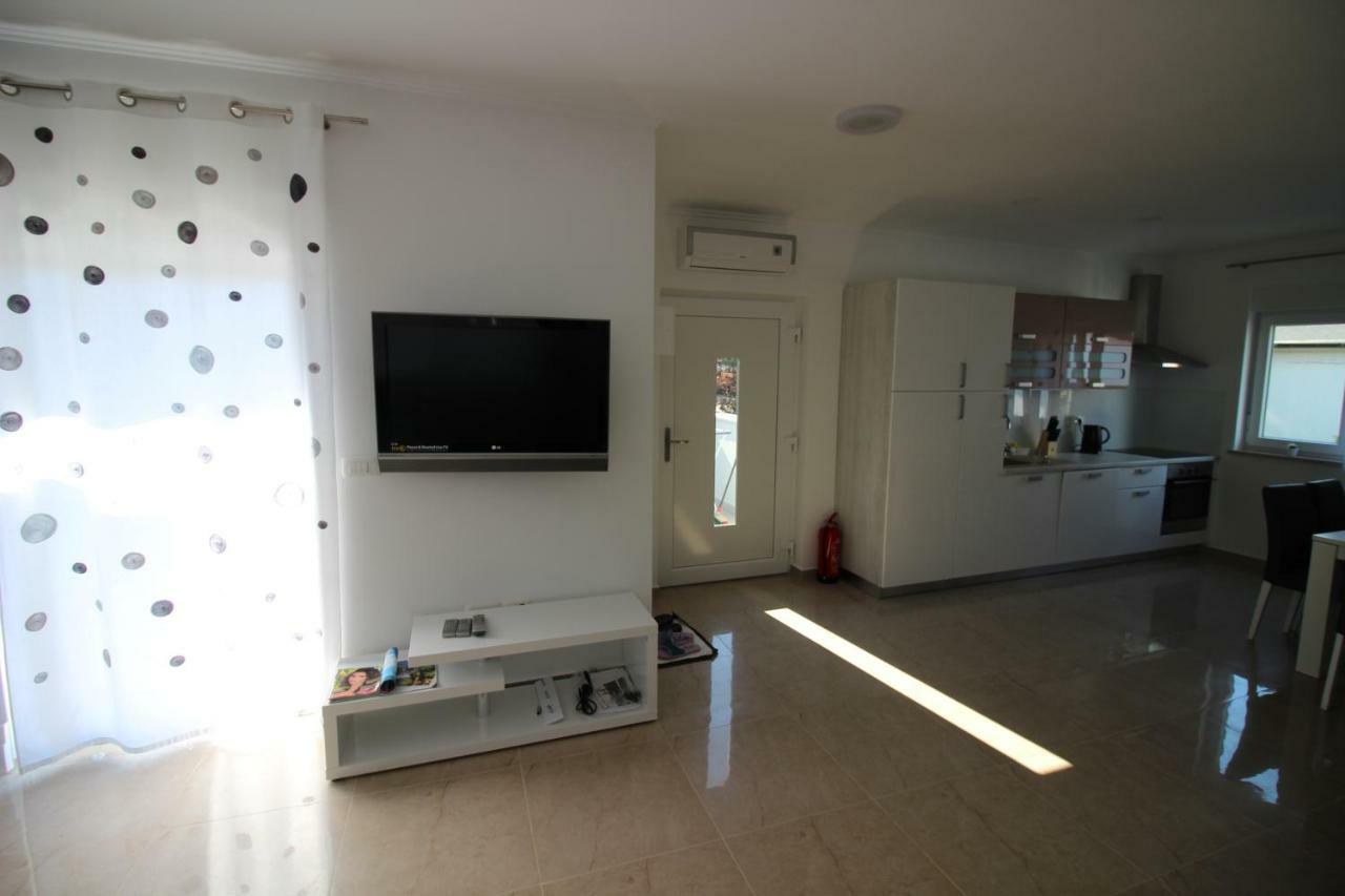 Apartment Umago Esterno foto