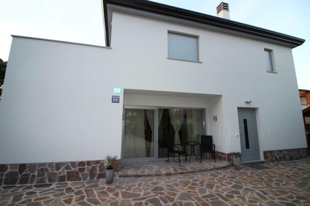 Apartment Umago Esterno foto