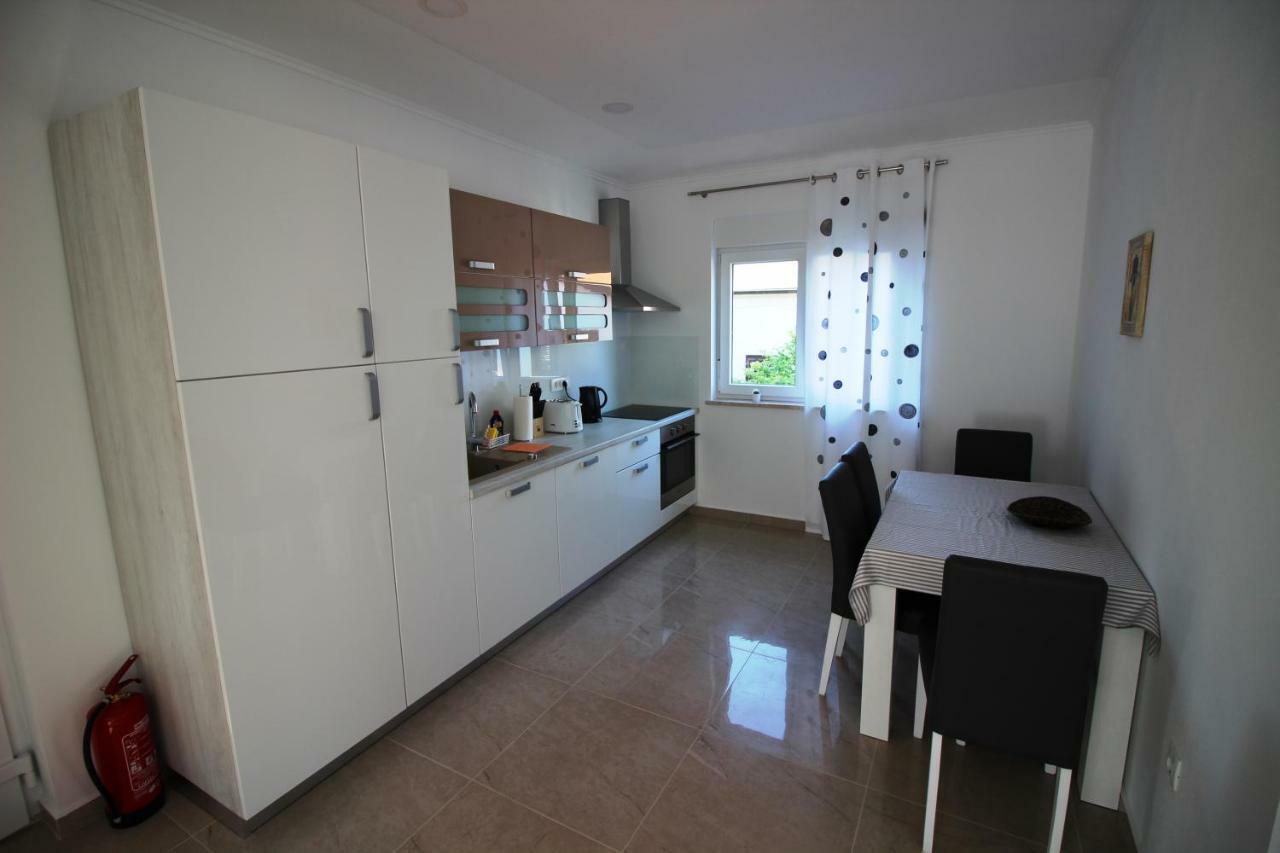 Apartment Umago Esterno foto